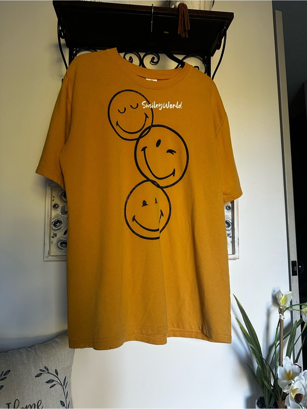 SmileyWorld Mustard Short Sleeve oversized graphic tee